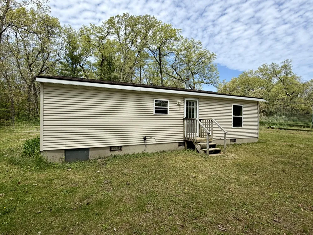 8239 W Hemlock Avenue Lake Township, MI 49304