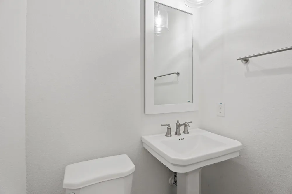 123 Roebuck Lane New Waverly, TX 77358