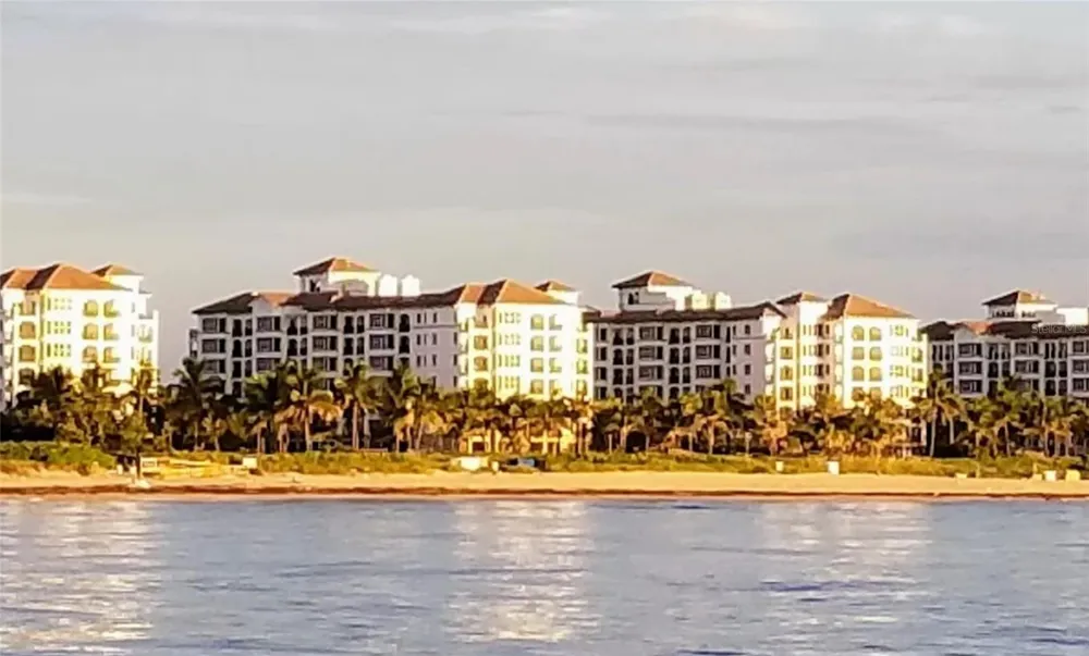 71 S OCEAN AVENUE #8708 Palm Beach Shores, FL 33404