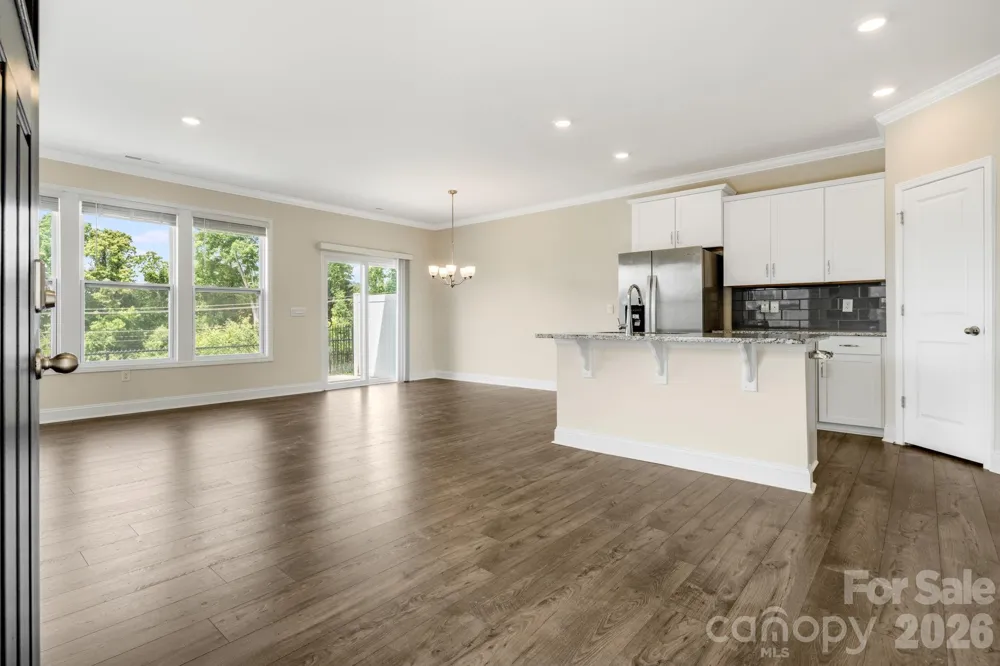 124 Creekview Road Hendersonville, NC 28791
