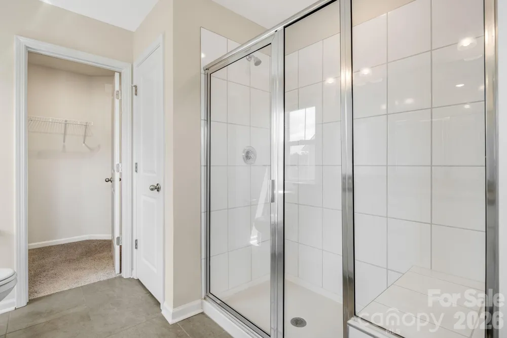 124 Creekview Road Hendersonville, NC 28791
