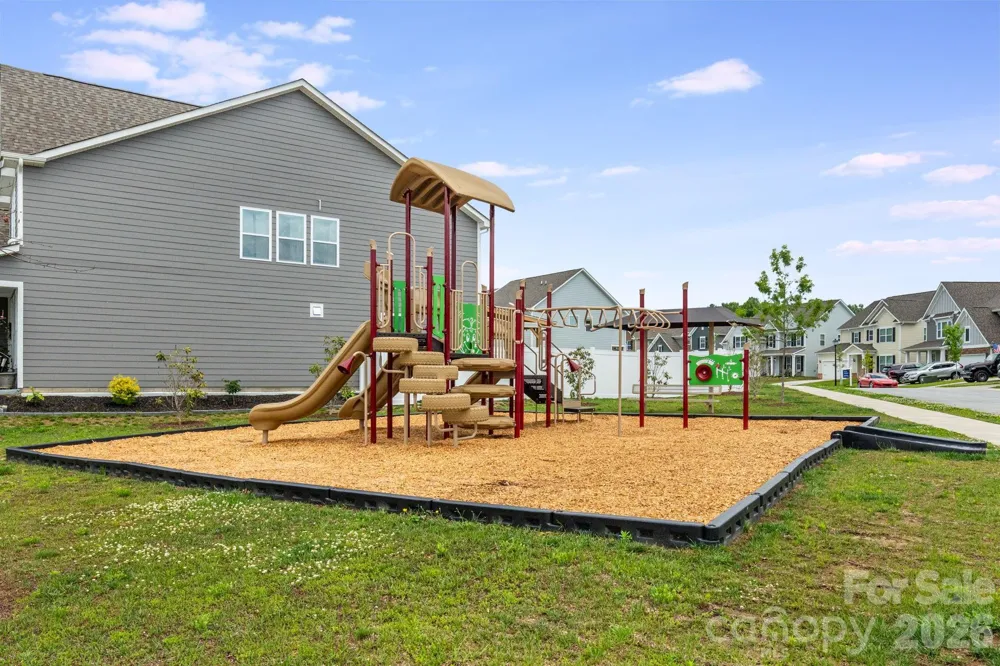 124 Creekview Road Hendersonville, NC 28791