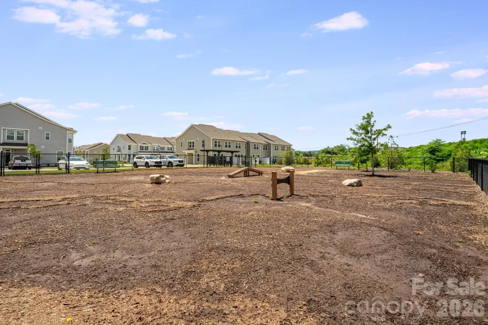 124 Creekview Road Hendersonville, NC 28791
