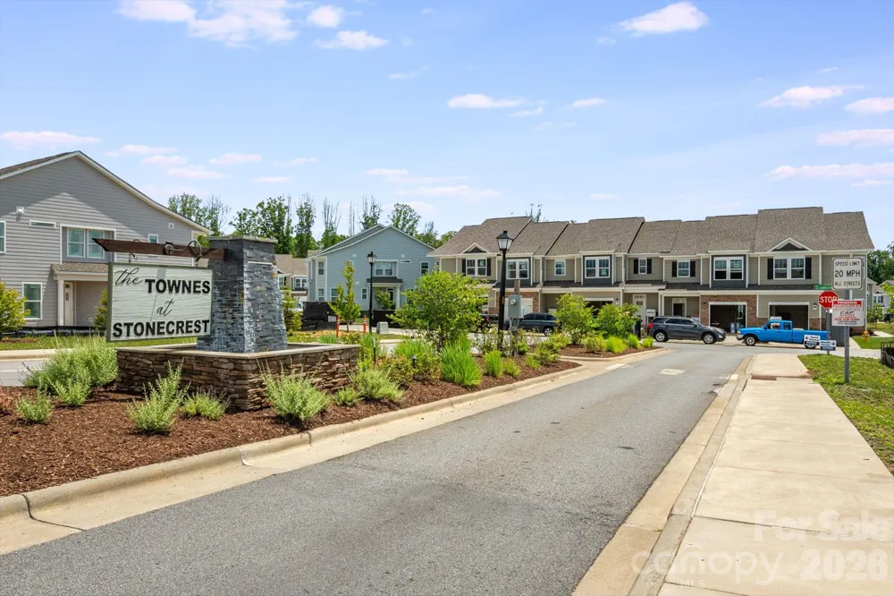 124 Creekview Road Hendersonville, NC 28791