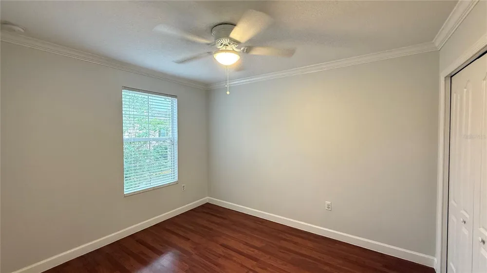 5073 KINGSCREST LANE Oviedo, FL 32765