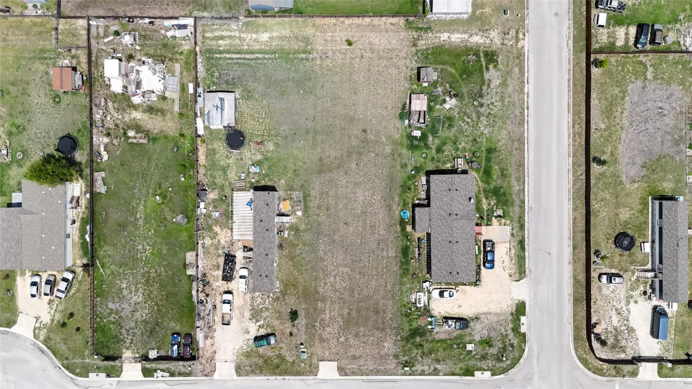 1120 Rustler Pass Kyle, TX 78640