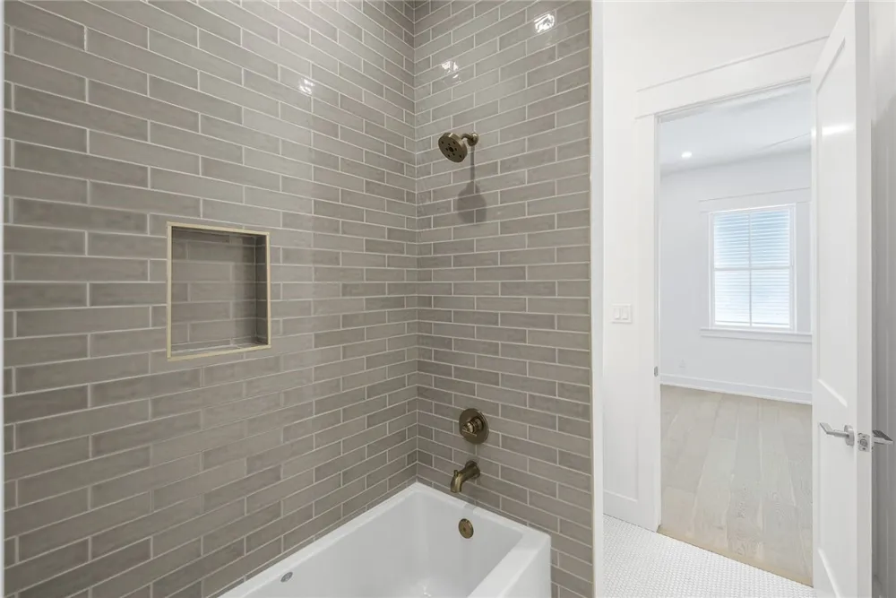136 W Cotter Avenue #25 Port Aransas, TX 78373