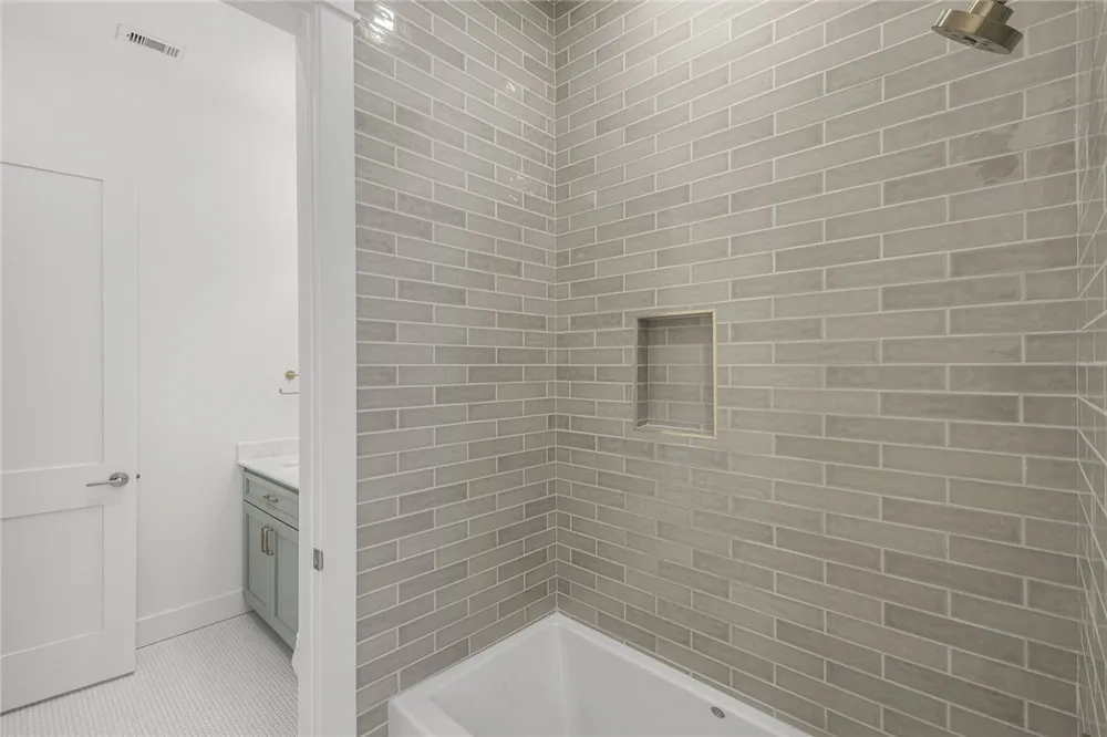 136 W Cotter Avenue #25 Port Aransas, TX 78373
