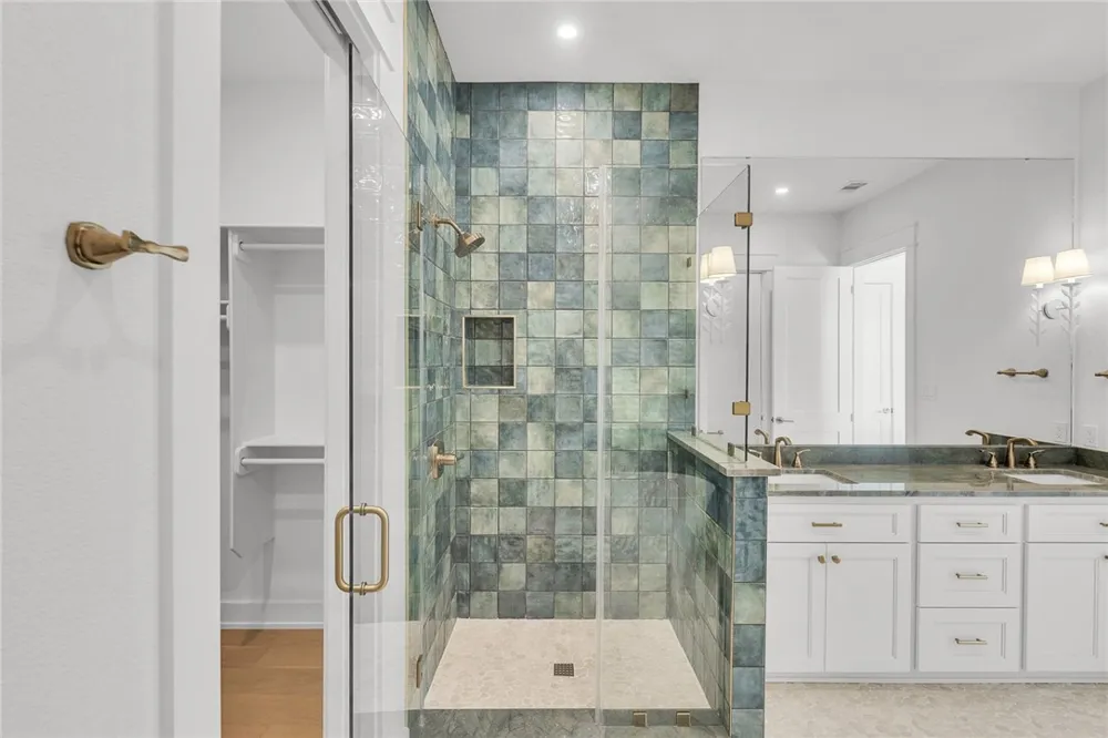 136 W Cotter Avenue #25 Port Aransas, TX 78373