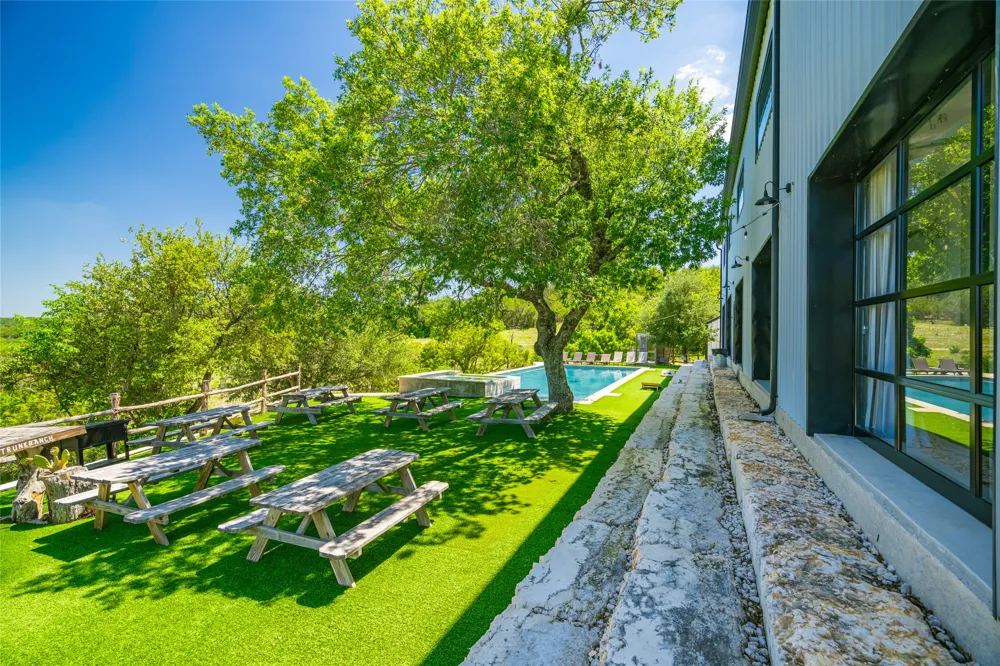 Trails End Road Leander, TX 78641