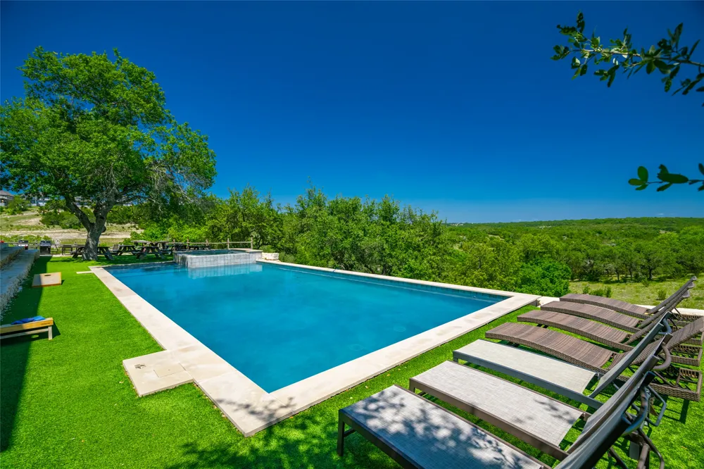 Trails End Road Leander, TX 78641