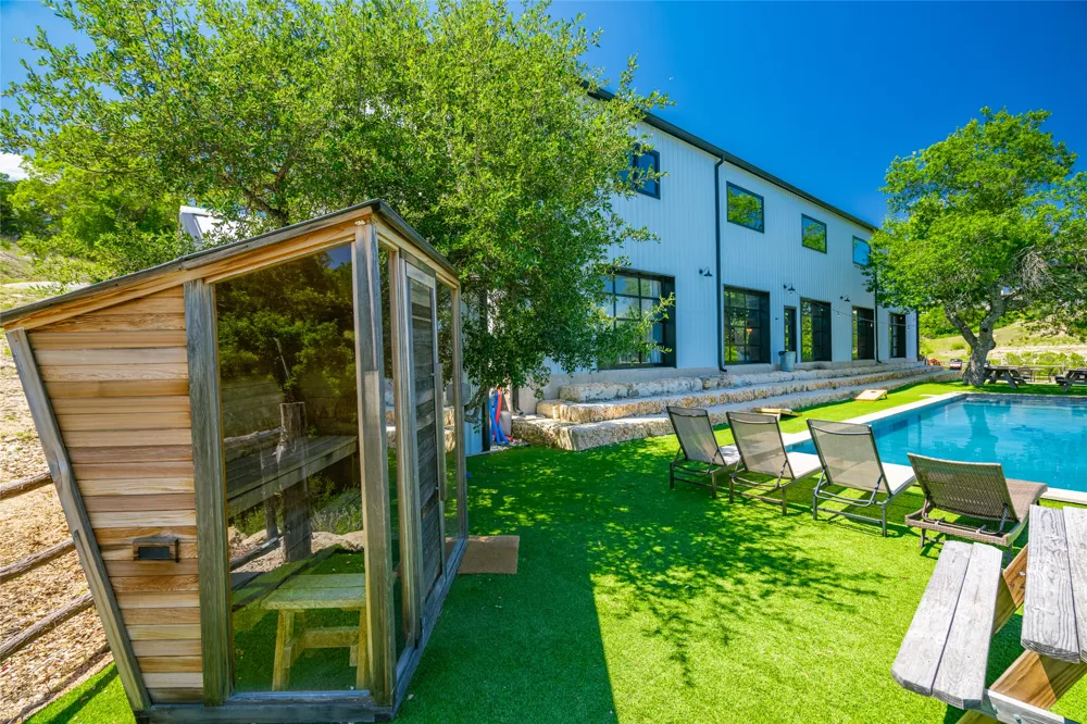 Trails End Road Leander, TX 78641