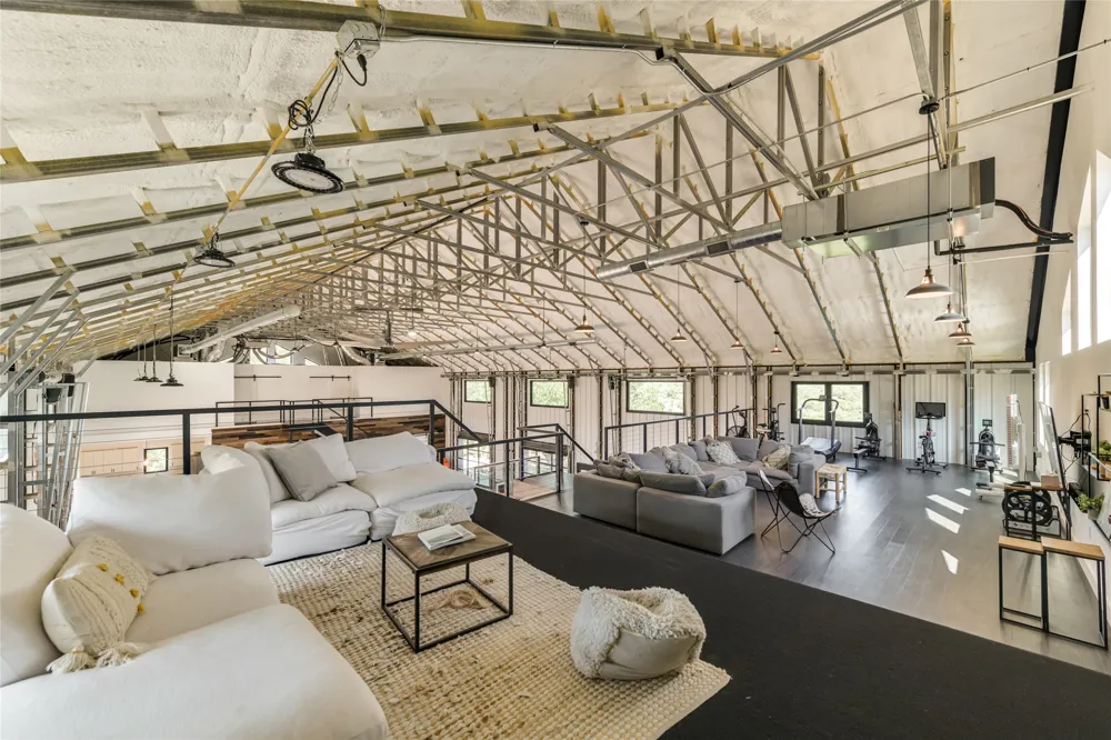 Trails End Road Leander, TX 78641