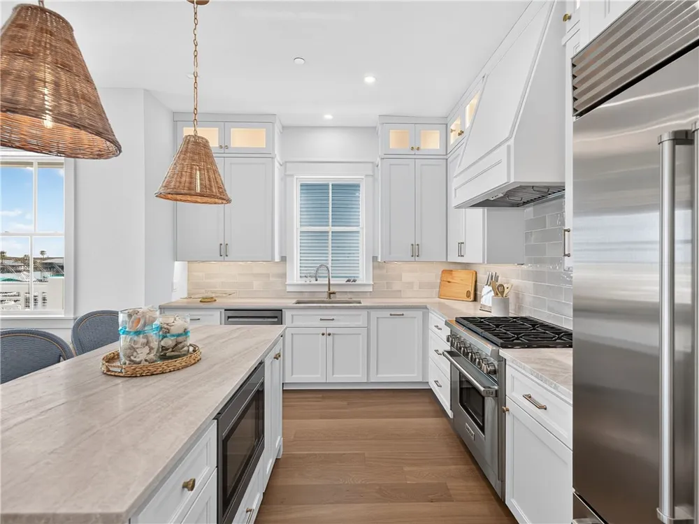 Address Not Shown Port Aransas, TX 78373