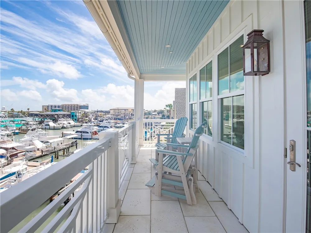 Address Not Shown Port Aransas, TX 78373