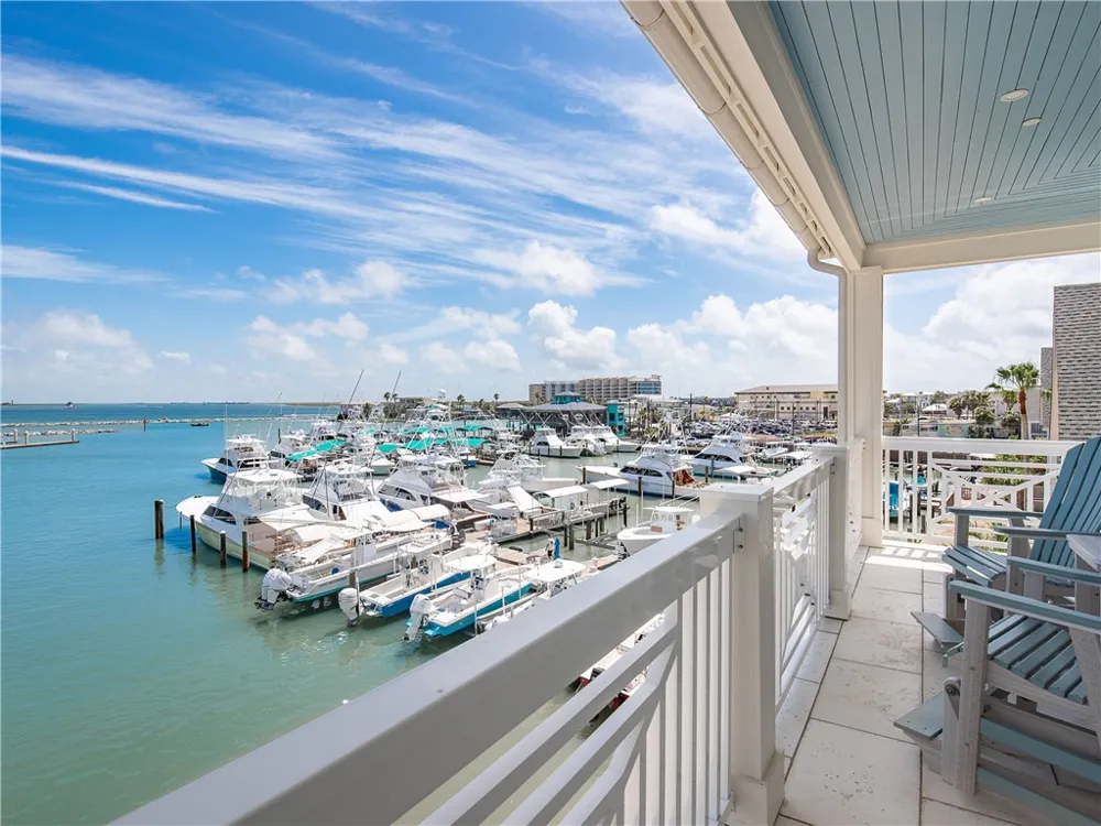 Address Not Shown Port Aransas, TX 78373