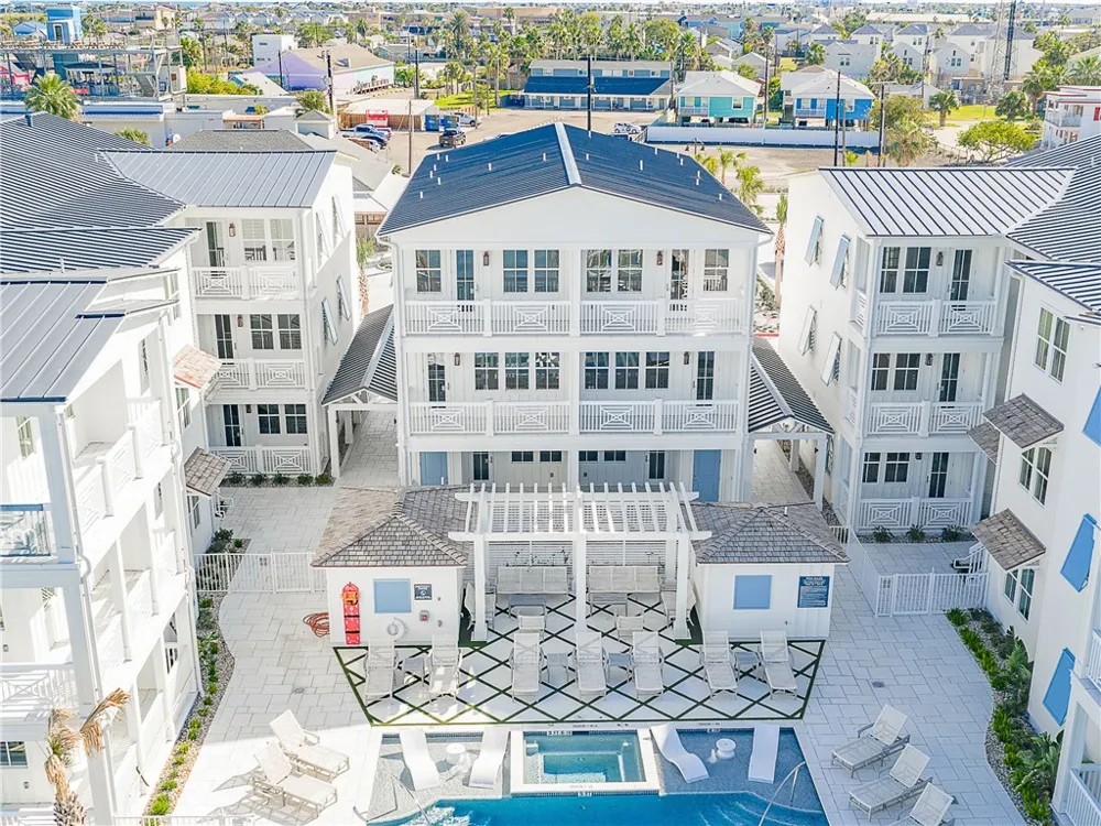 Address Not Shown Port Aransas, TX 78373