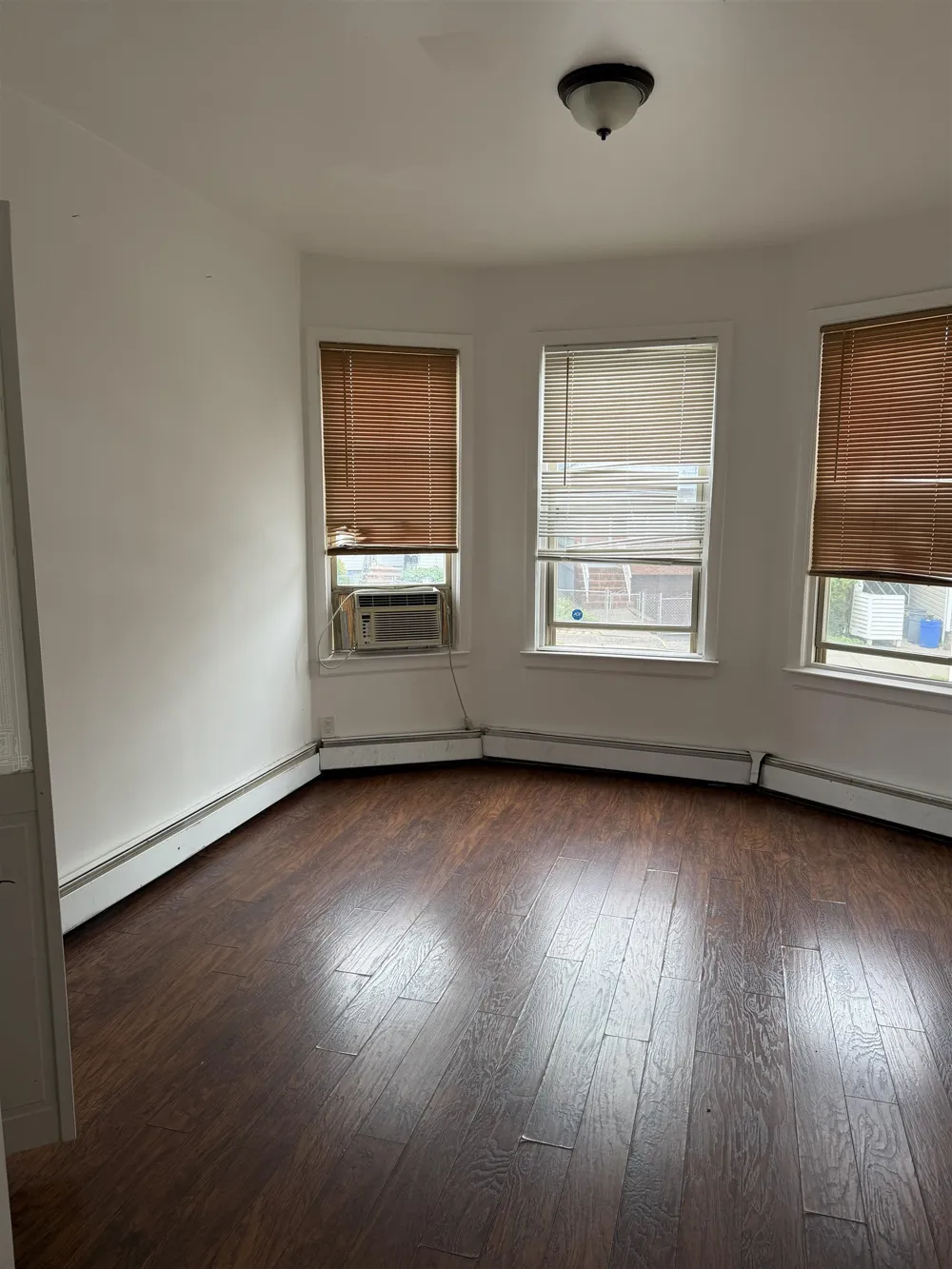 103-105 DEVON ST Kearny, NJ 07032