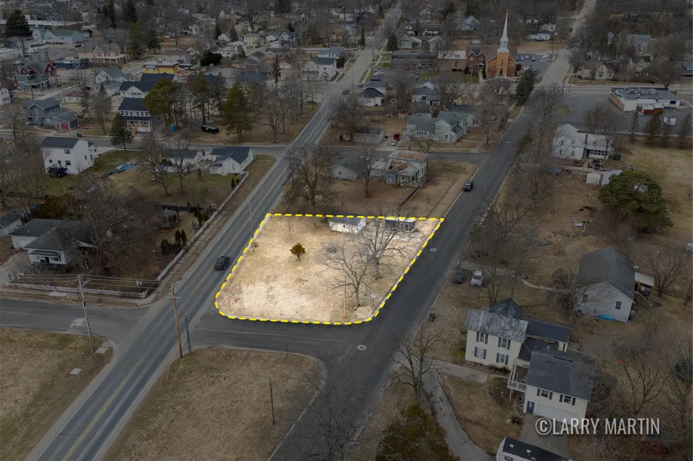 222 S Division Street Lowell, MI 49331