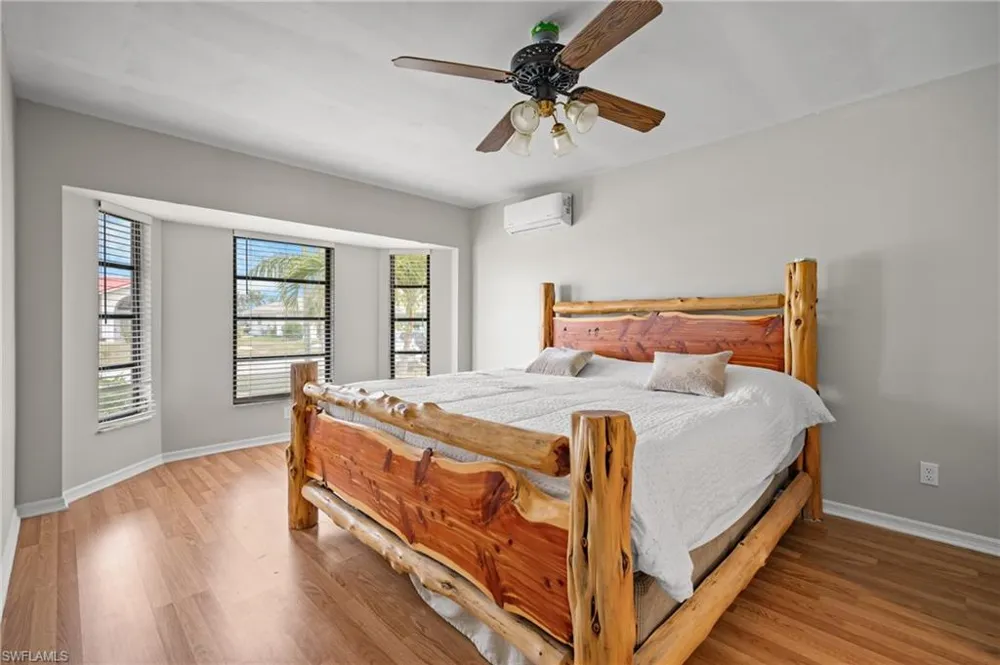 Address Not Shown Port Charlotte, FL 33981