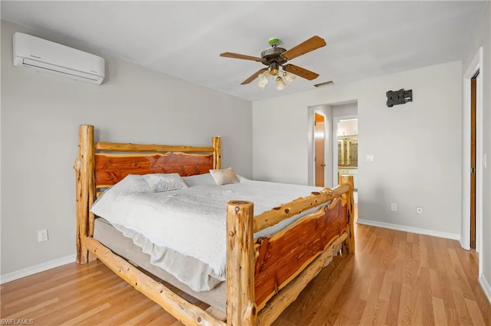 Address Not Shown Port Charlotte, FL 33981