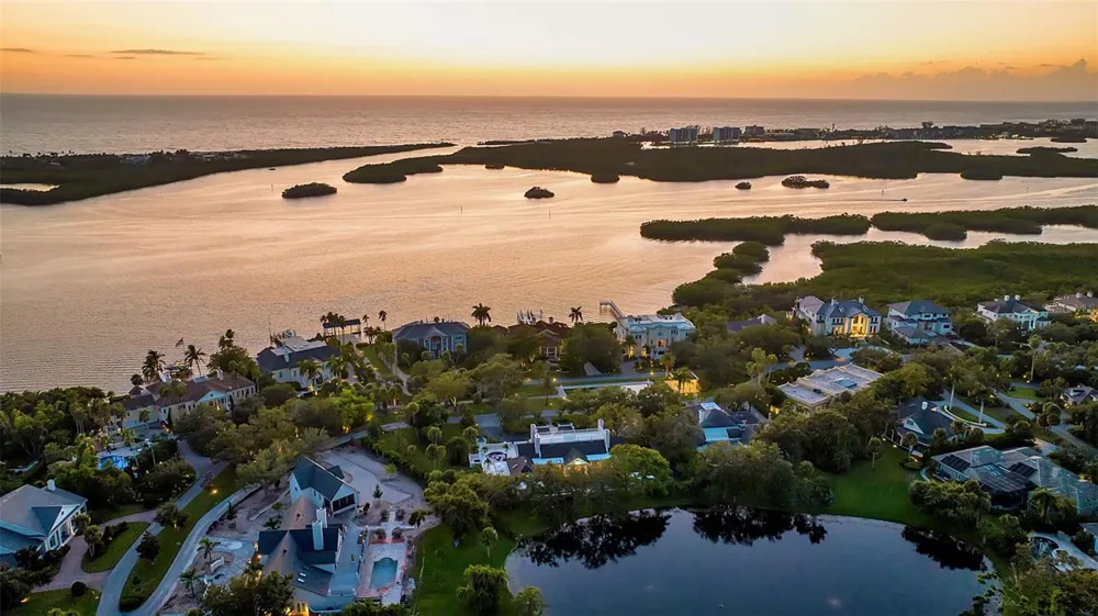 101 OSPREY POINT DRIVE Osprey, FL 34229
