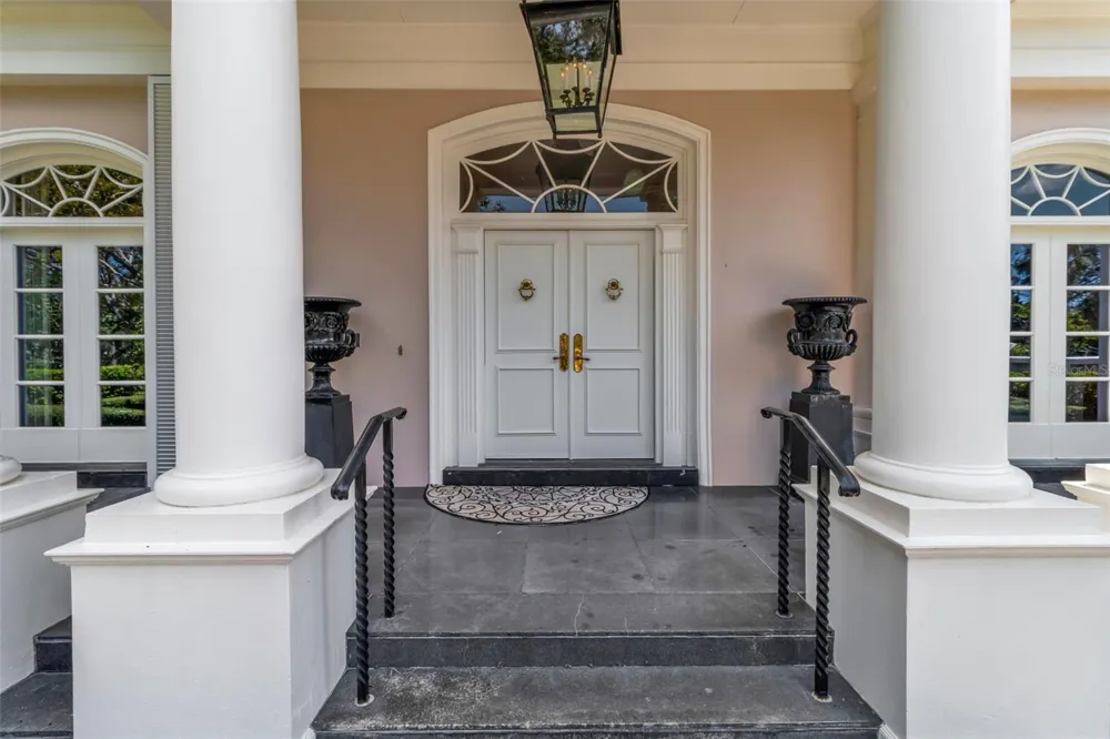 101 OSPREY POINT DRIVE Osprey, FL 34229