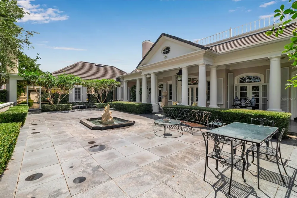 101 OSPREY POINT DRIVE Osprey, FL 34229