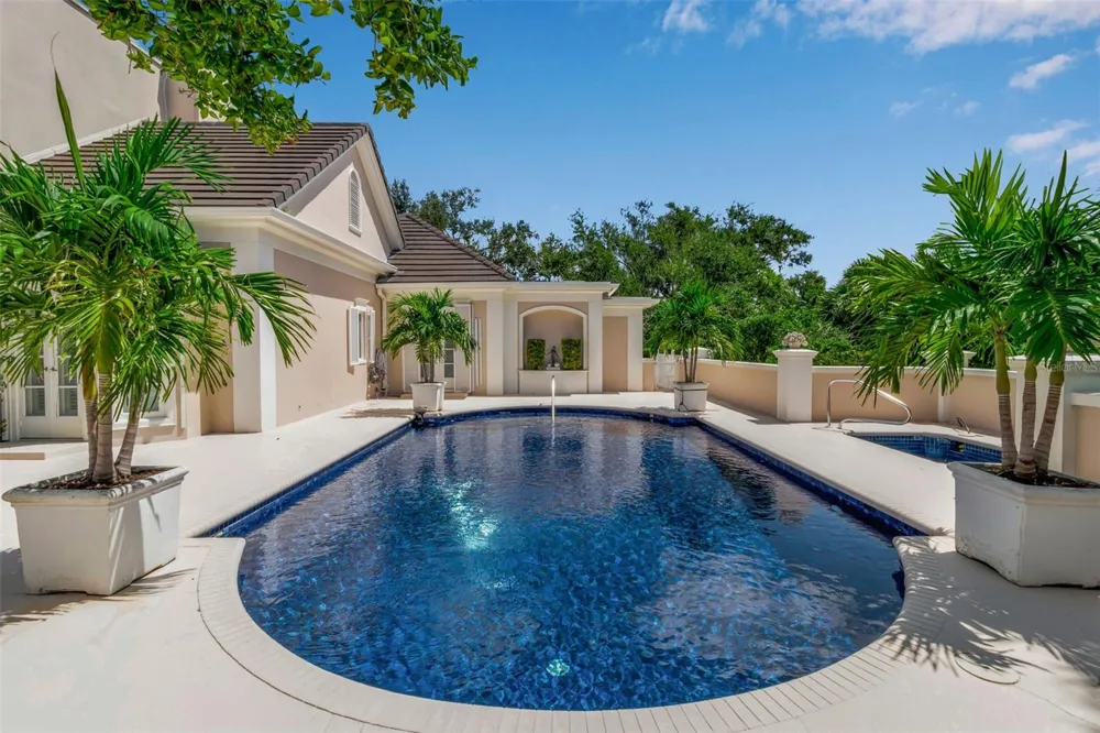 101 OSPREY POINT DRIVE Osprey, FL 34229