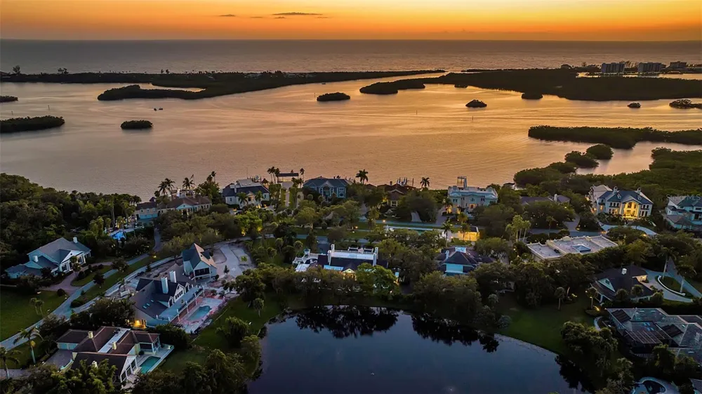 101 OSPREY POINT DRIVE Osprey, FL 34229
