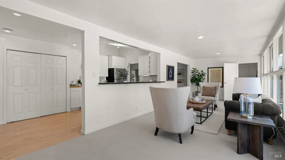 38 Bret Avenue San Rafael, CA 94901