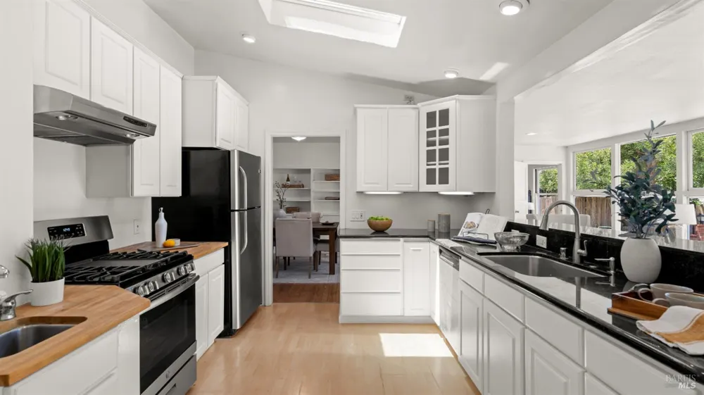 38 Bret Avenue San Rafael, CA 94901