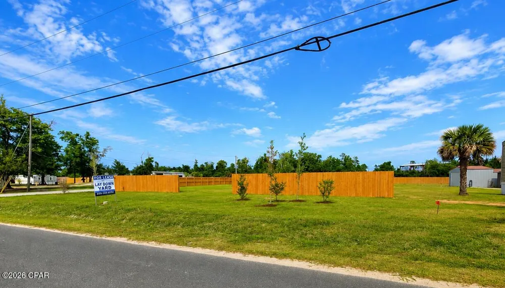 2716 Canal Avenue Panama City, FL 32405