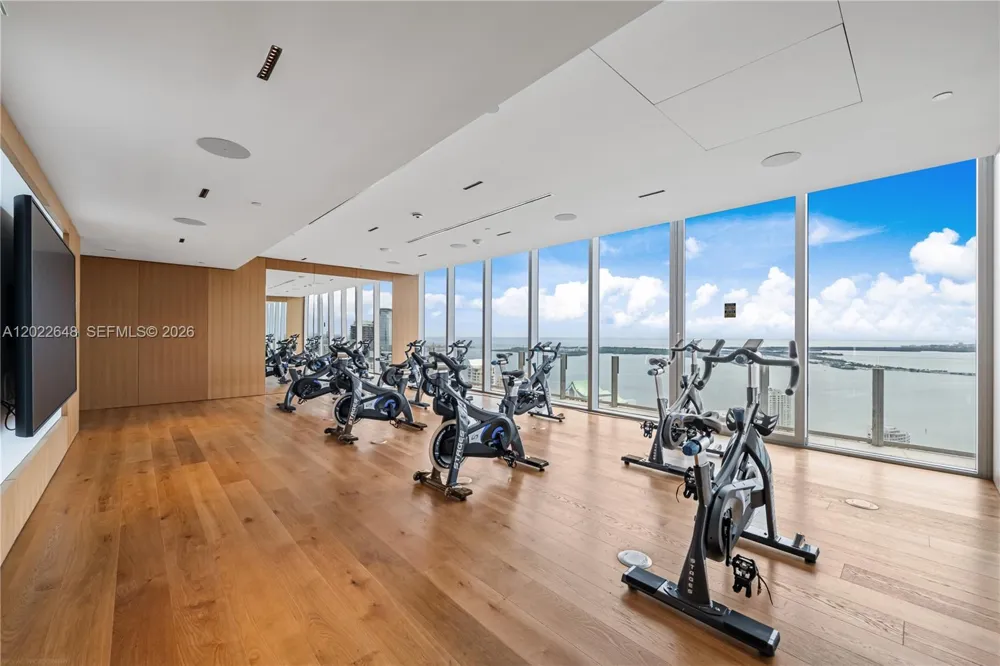 300 Biscayne Blvd Way #3604 Miami, FL 33131