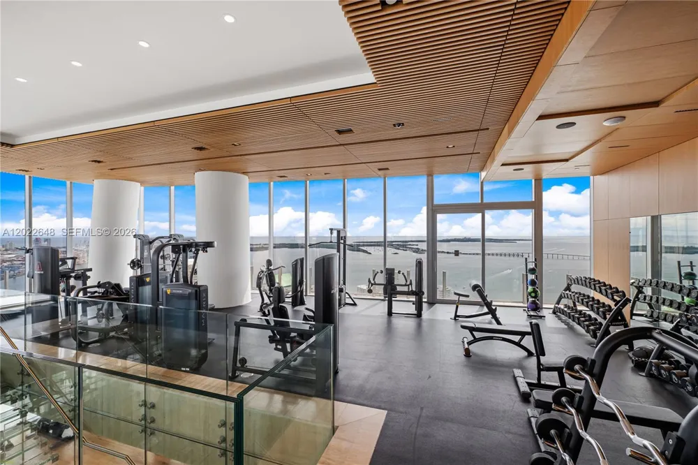 300 Biscayne Blvd Way #3604 Miami, FL 33131