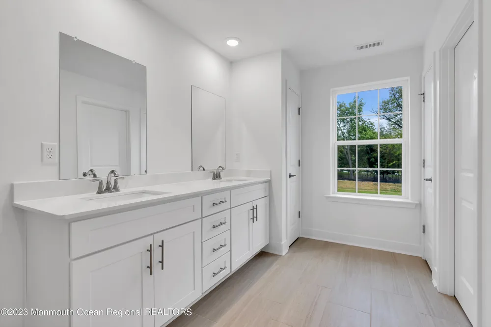 110 Woolley Court Ocean, NJ 07755