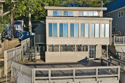 274 S Hawley Center Drive
