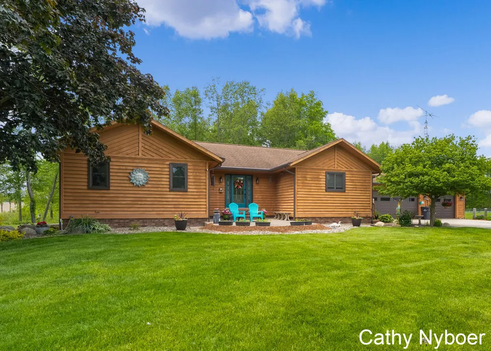 9188 W V AVENUE Prairie Ronde Township, MI 49087