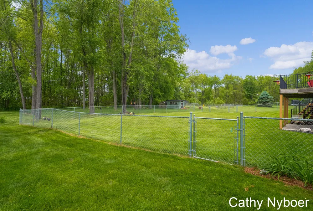 9188 W V AVENUE Prairie Ronde Township, MI 49087