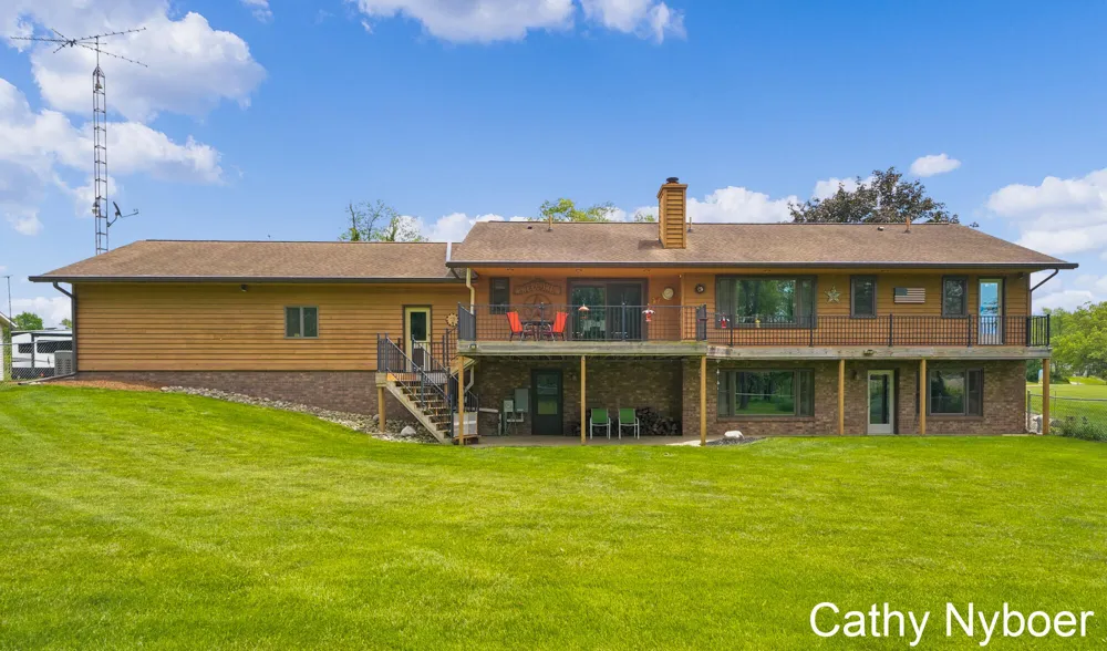 9188 W V AVENUE Prairie Ronde Township, MI 49087