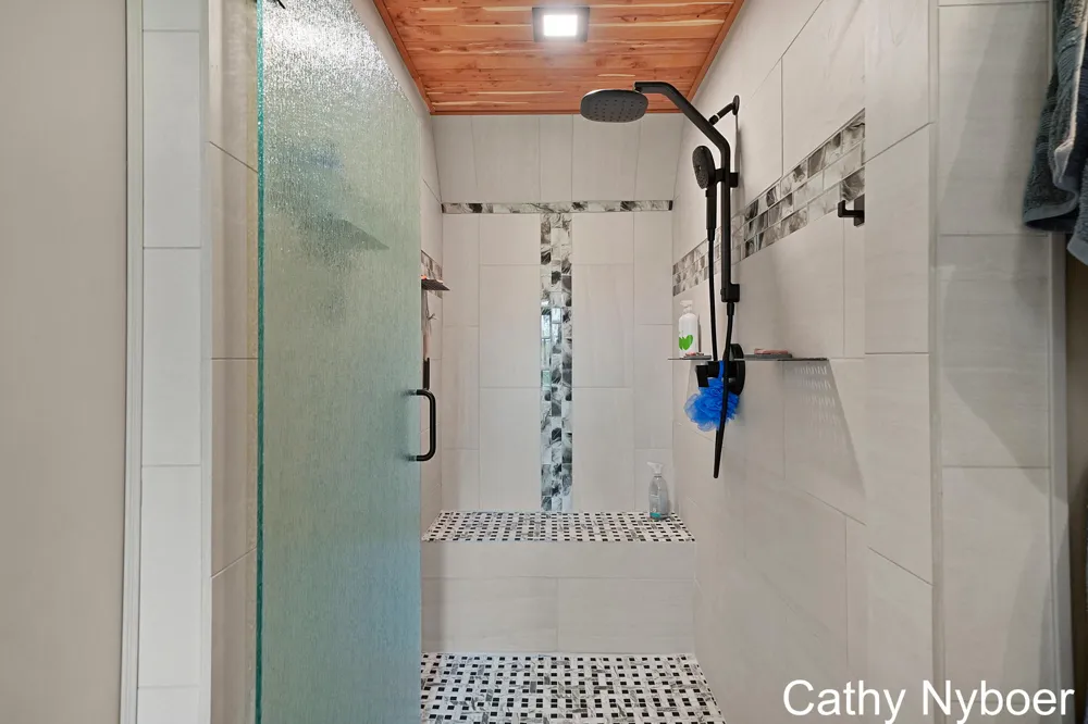 9188 W V AVENUE Prairie Ronde Township, MI 49087