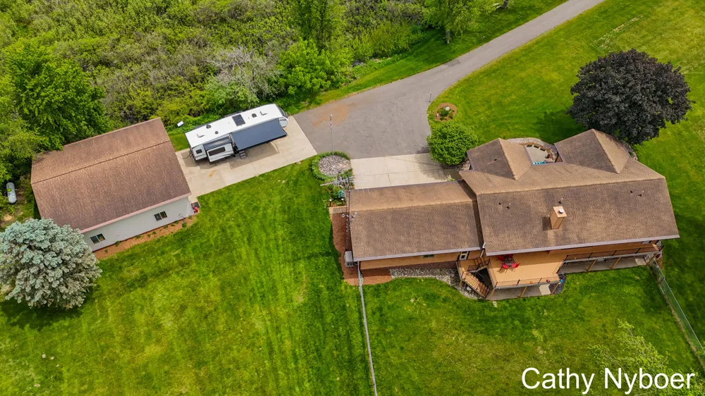 9188 W V AVENUE Prairie Ronde Township, MI 49087
