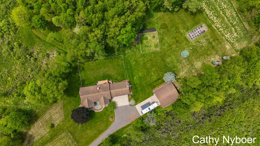 9188 W V AVENUE Prairie Ronde Township, MI 49087