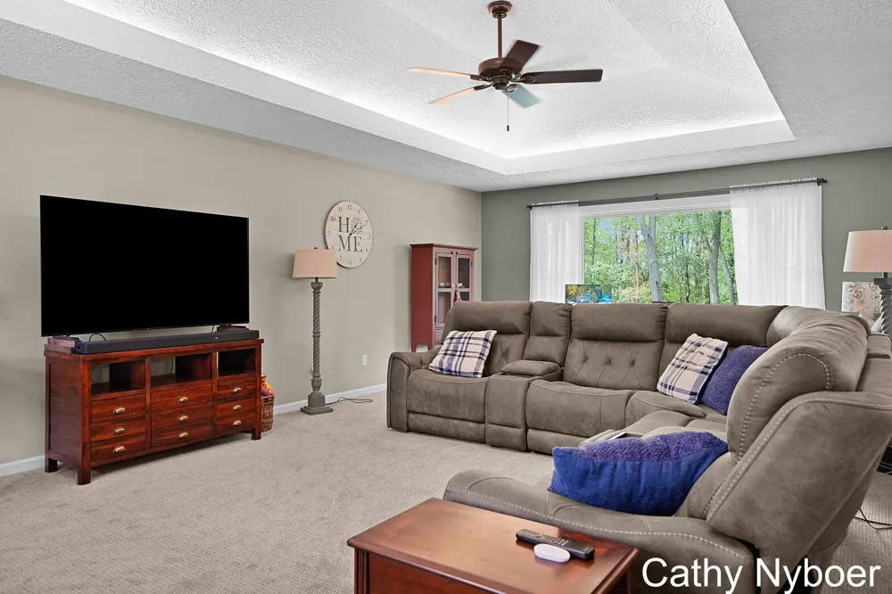 9188 W V AVENUE Prairie Ronde Township, MI 49087