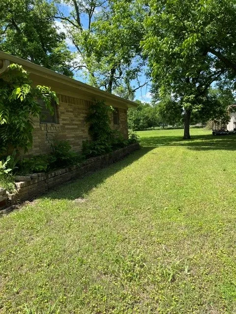304 Sunset Street Roxton, TX 75477