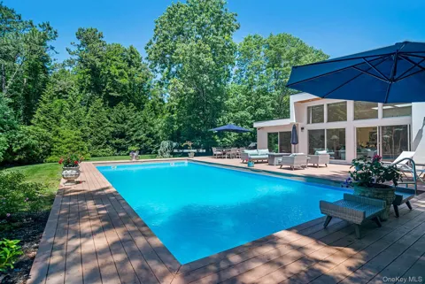 36 DeerField Way