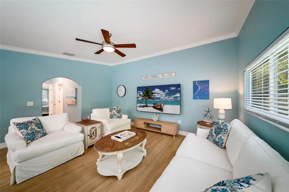 324 64TH STREET Holmes Beach, FL 34217