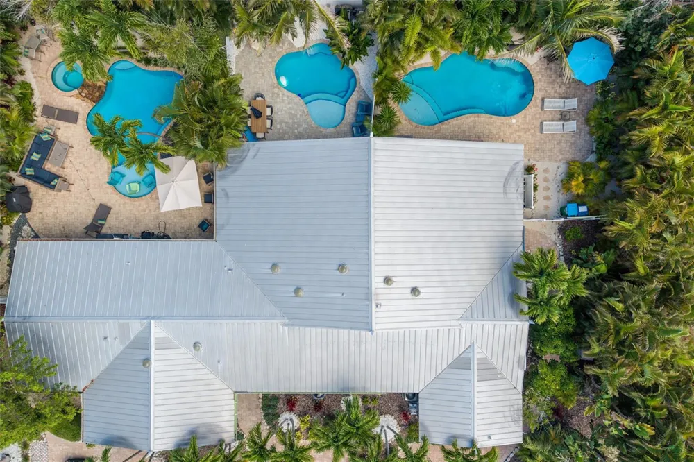 324 64TH STREET Holmes Beach, FL 34217