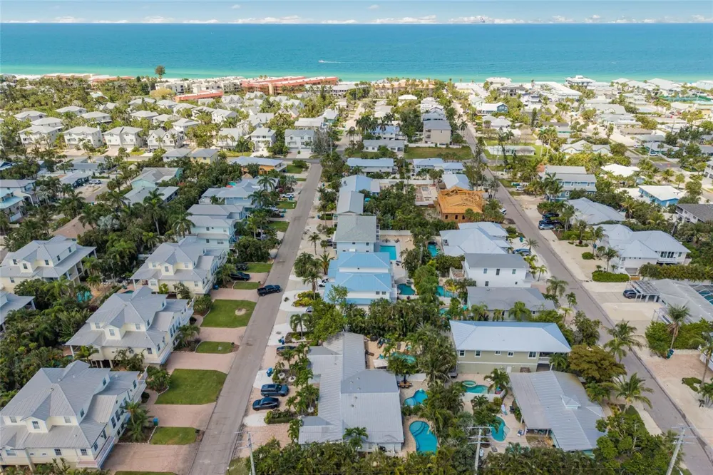 324 64TH STREET Holmes Beach, FL 34217