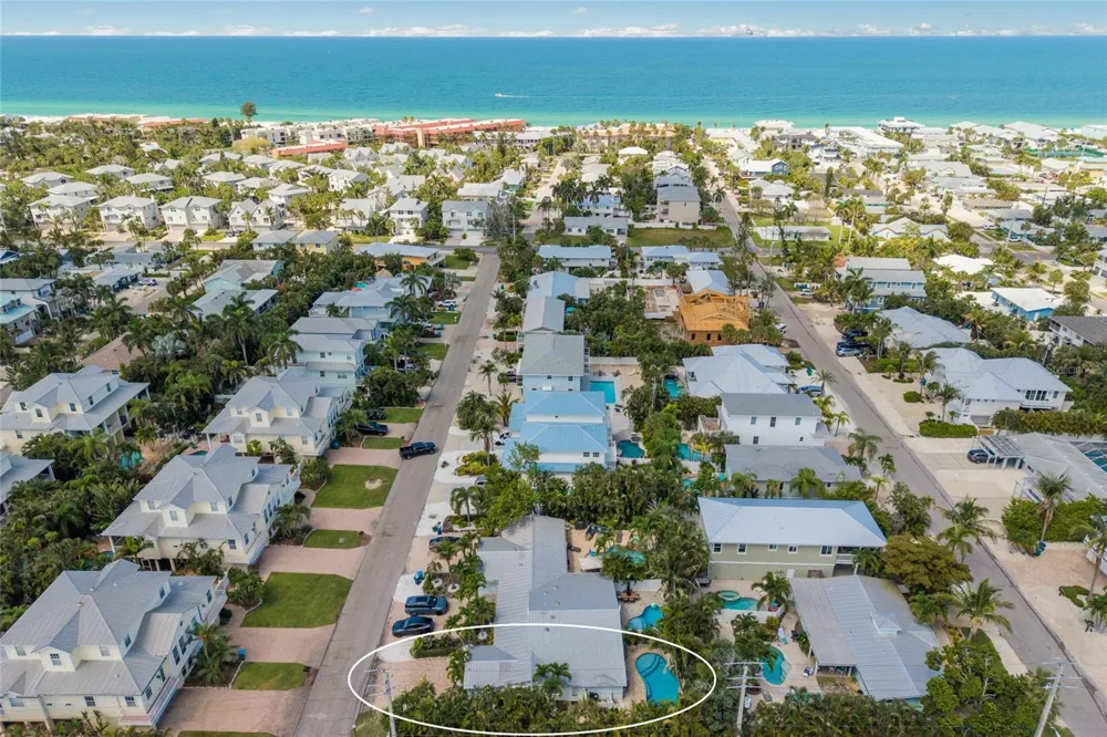 324 64TH STREET Holmes Beach, FL 34217